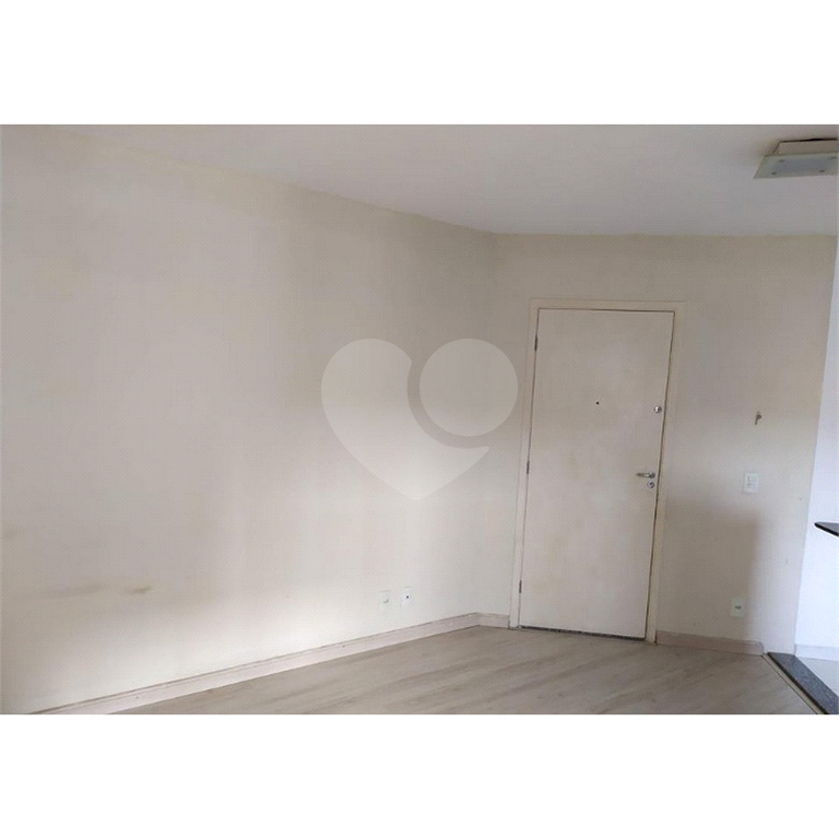 Oportunidade Apartamento andar alto, 49 m², 2 dormitórios, 1 vaga