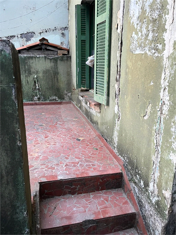 Terreno à venda com 1 quarto, 100m² - Foto 3