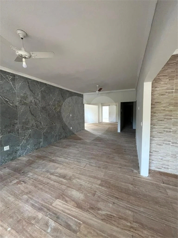 Chácara à venda com 6 quartos, 600m² - Foto 25