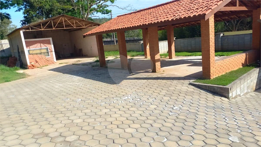 Chácara à venda com 6 quartos, 600m² - Foto 37
