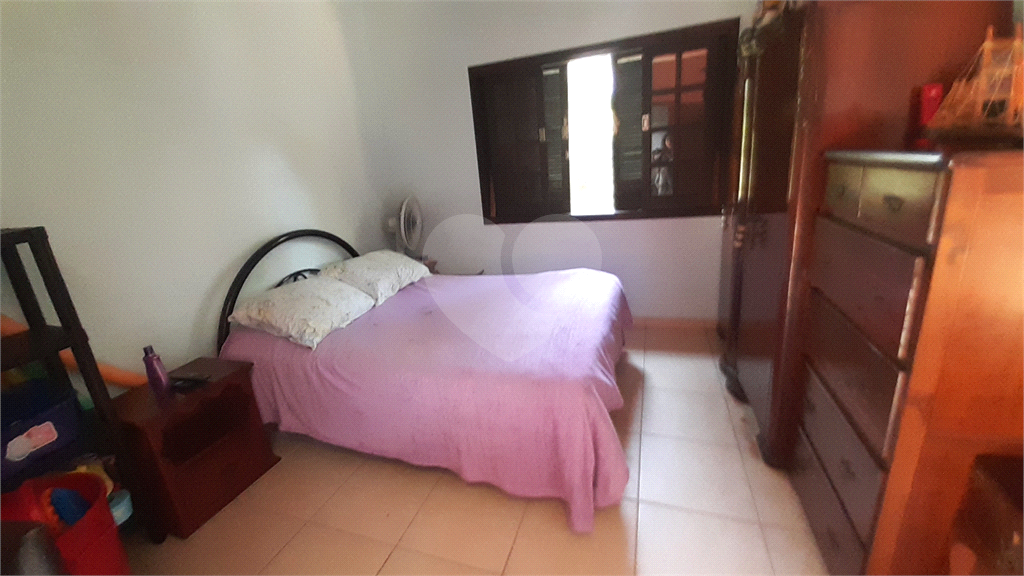 Linda casa em Itanhaem para venda.