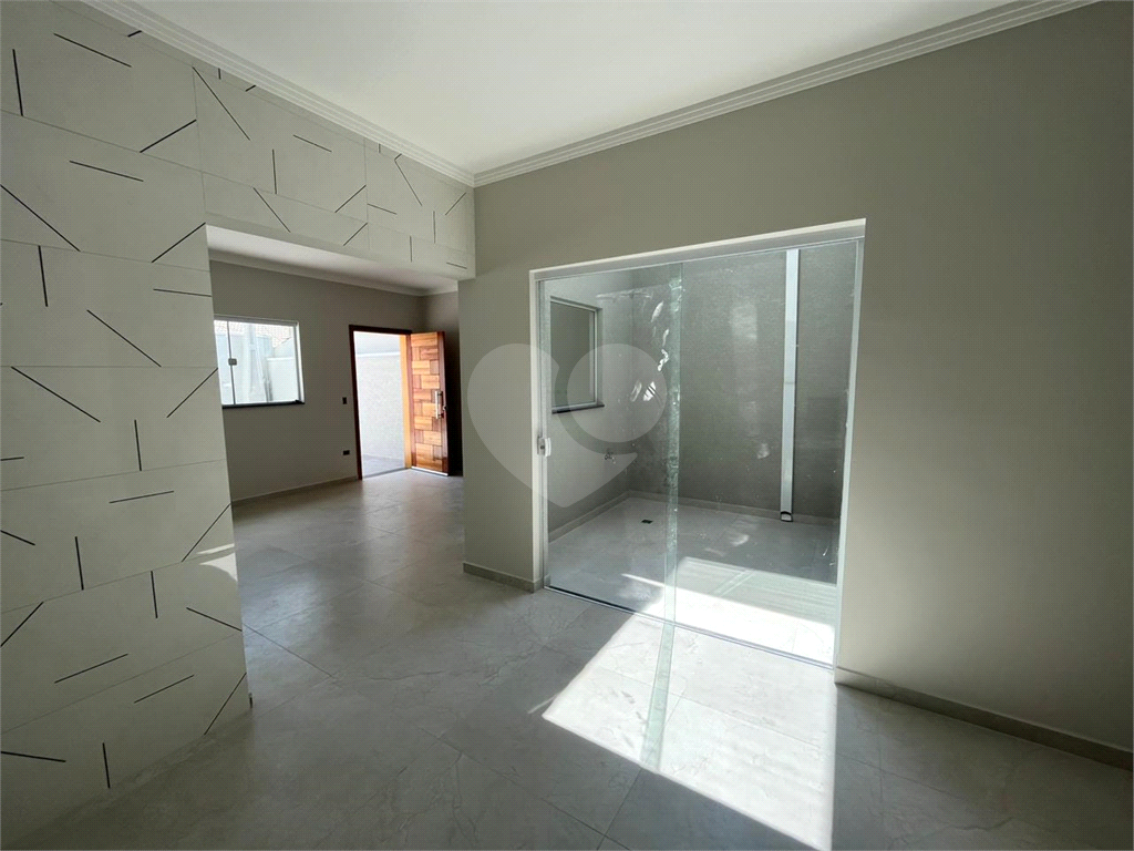 Casa à venda com 3 quartos, 99m² - Foto 3