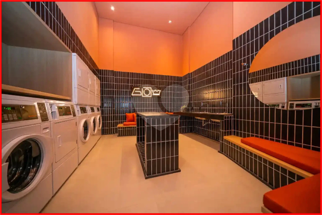 APARTAMENTO em PINHEIROS