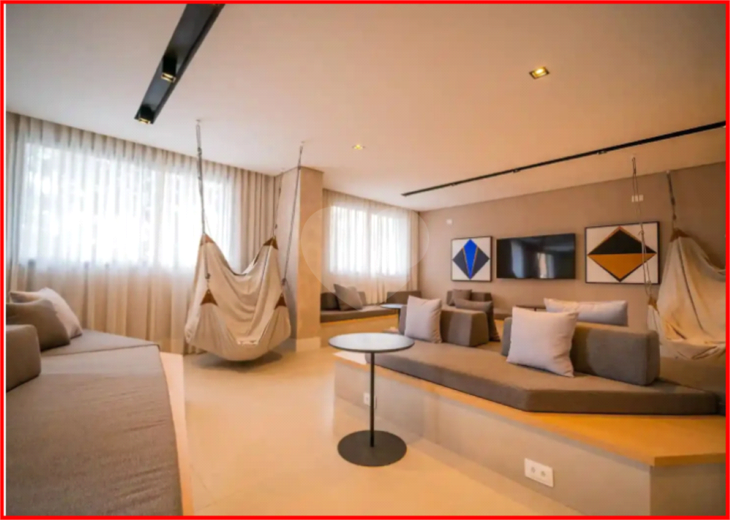 APARTAMENTO em PINHEIROS