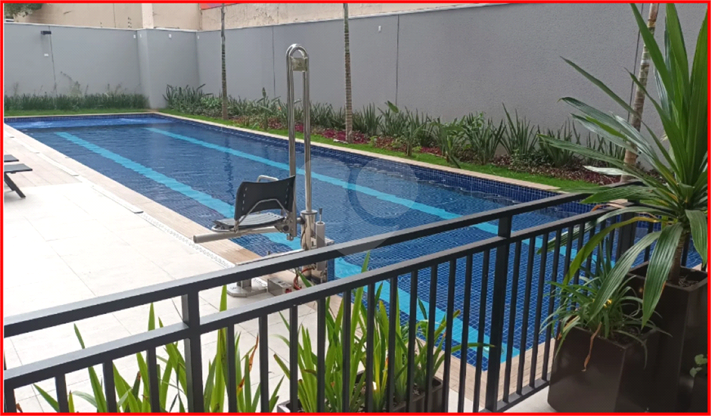 APARTAMENTO em PINHEIROS