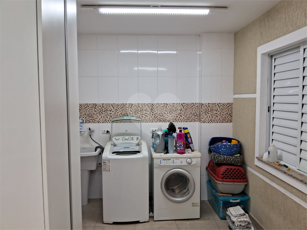 Sobrado na Vila Nova Mazzei,110m² 3 dormitórios sendo 1 suíte,2 vagas,churrasqueira e lavanderia 
