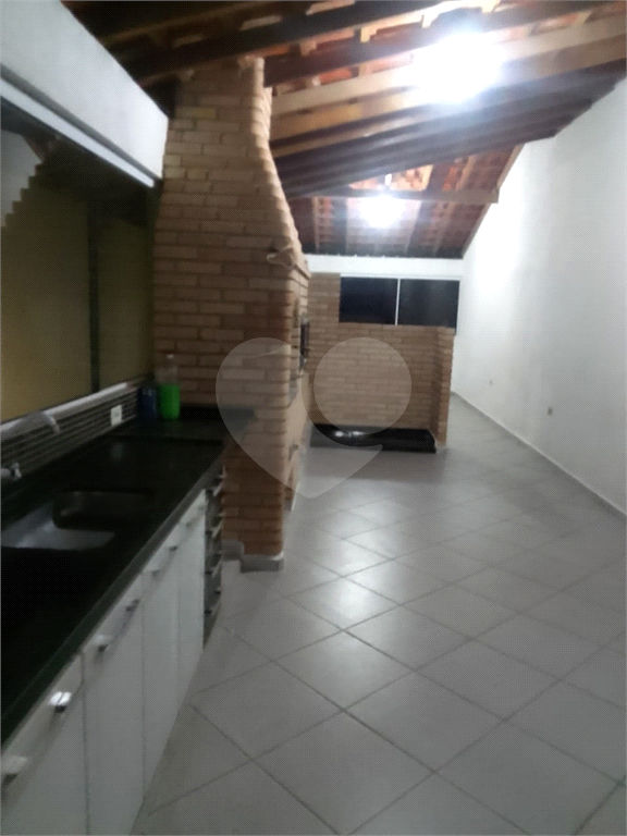 Sobrado na Vila Rica – Tremembé, 3 Dormitórios, 5 Vagas, 260m²!