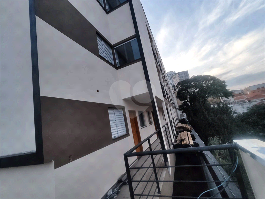 em santana casa em condominio fechado com 2 dts e 1 vaga e quintal