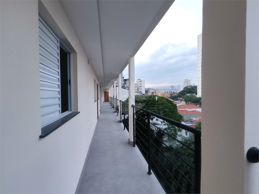 em santana casa em condominio fechado com 2 dts e 1 vaga e quintal