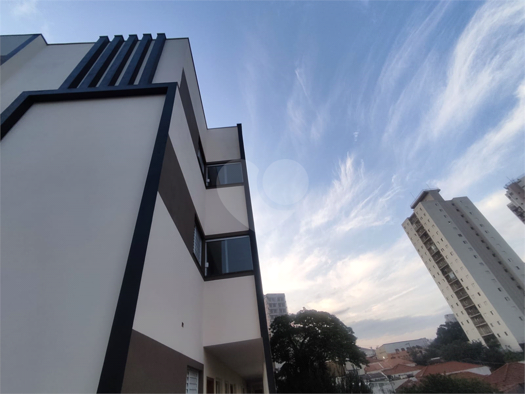 em santana casa em condominio fechado com 2 dts e 1 vaga e quintal