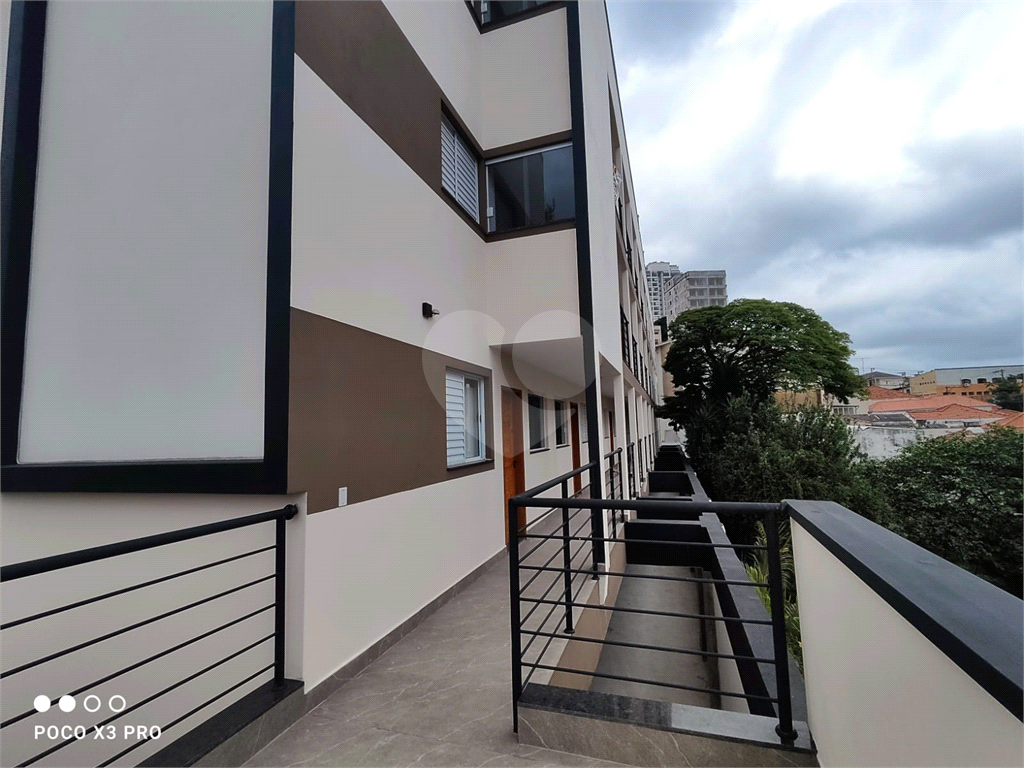 em santana casa em condominio fechado com 2 dts e 1 vaga e quintal