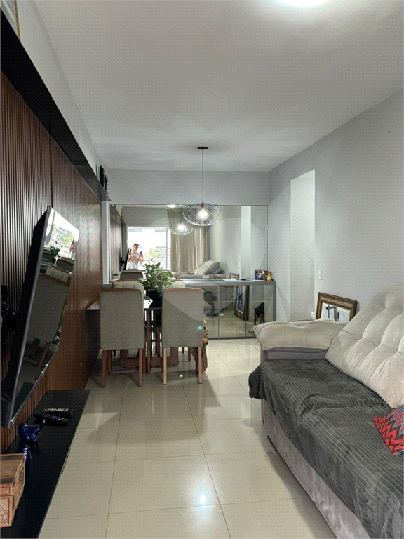 Apartamento à venda com 3 quartos, 89m² - Foto 4