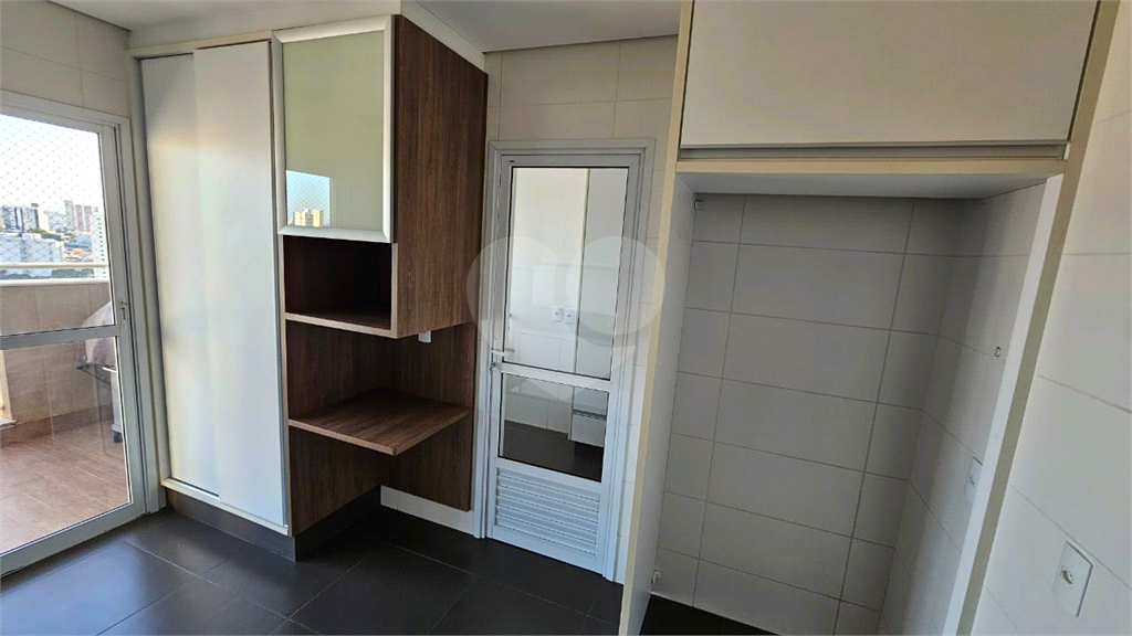 Apartamento à venda e aluguel com 3 quartos, 180m² - Foto 20