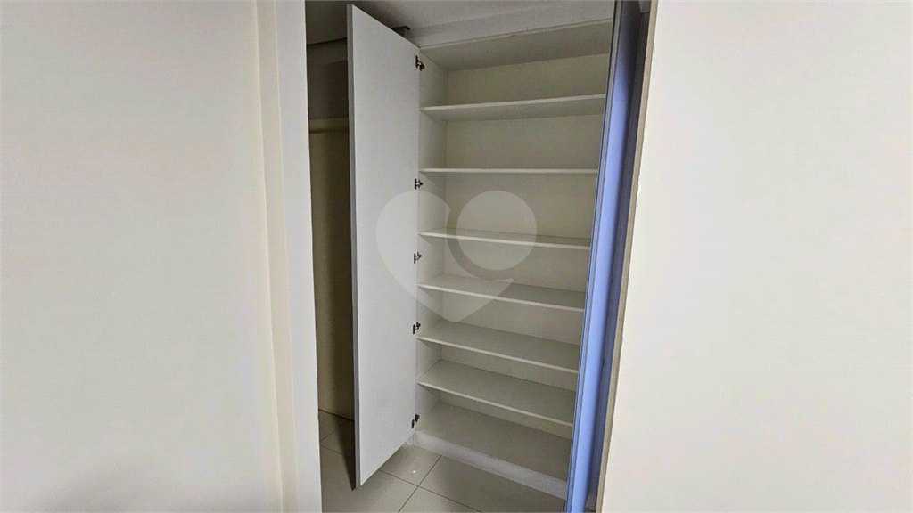 Apartamento à venda e aluguel com 3 quartos, 180m² - Foto 30