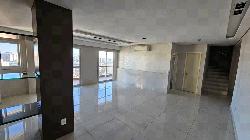 Apartamento à venda e aluguel com 3 quartos, 180m² - Foto 5