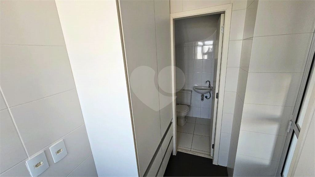 Apartamento à venda e aluguel com 3 quartos, 180m² - Foto 21