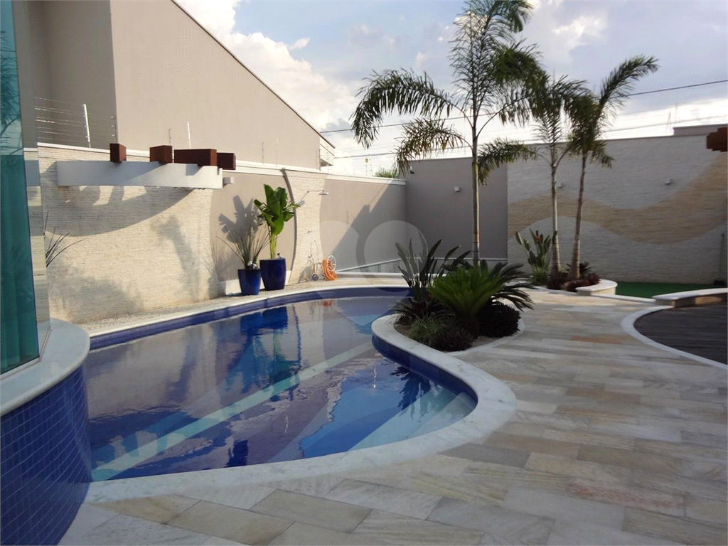 SOBRADO em PARQUE UNIVERSITÁRIO