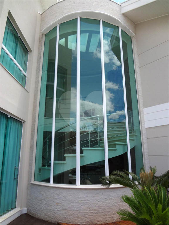 SOBRADO em PARQUE UNIVERSITÁRIO