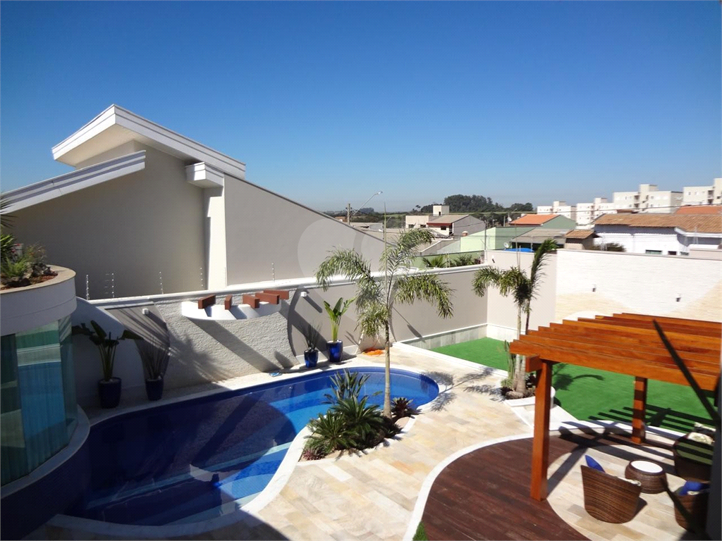 SOBRADO em PARQUE UNIVERSITÁRIO