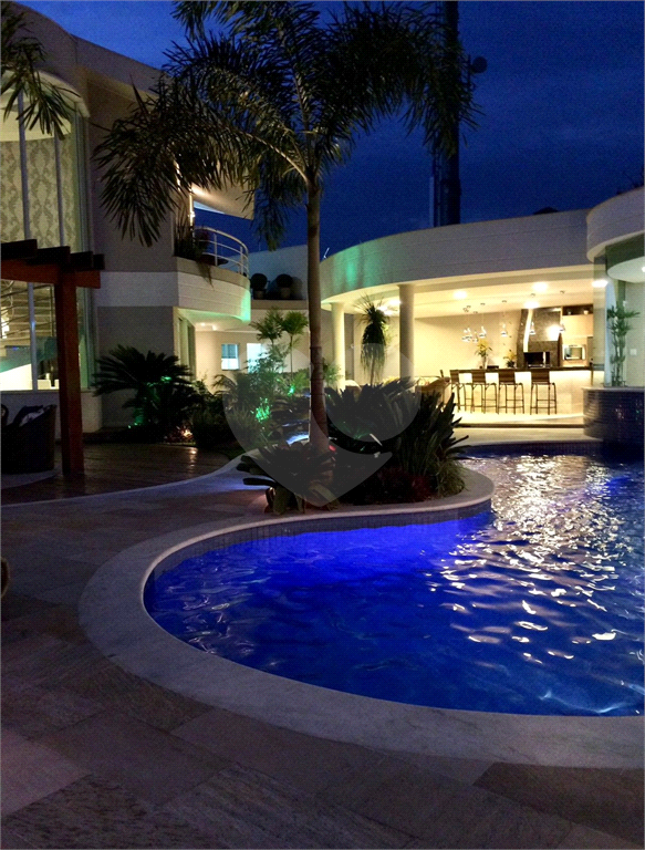 SOBRADO em PARQUE UNIVERSITÁRIO