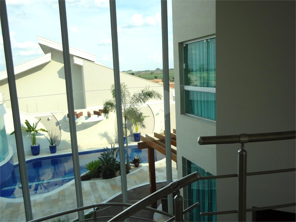 SOBRADO em PARQUE UNIVERSITÁRIO