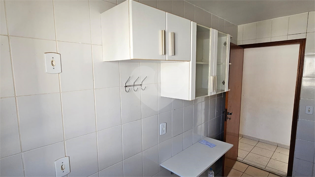 Apartamento para alugar com 2 quartos, 55m² - Foto 5