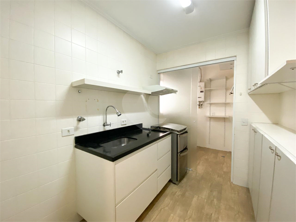 Aparamento três dormitórios sendo um suíte, 67m2 na Vila Nova Cachoeirinha 