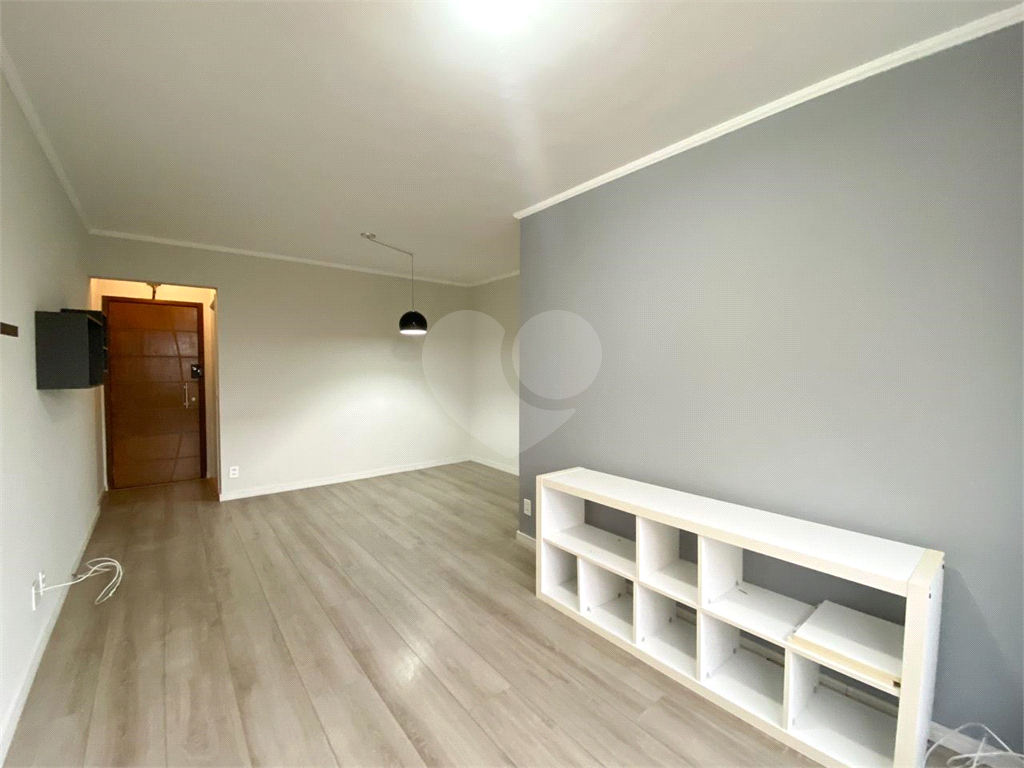 Aparamento três dormitórios sendo um suíte, 67m2 na Vila Nova Cachoeirinha 