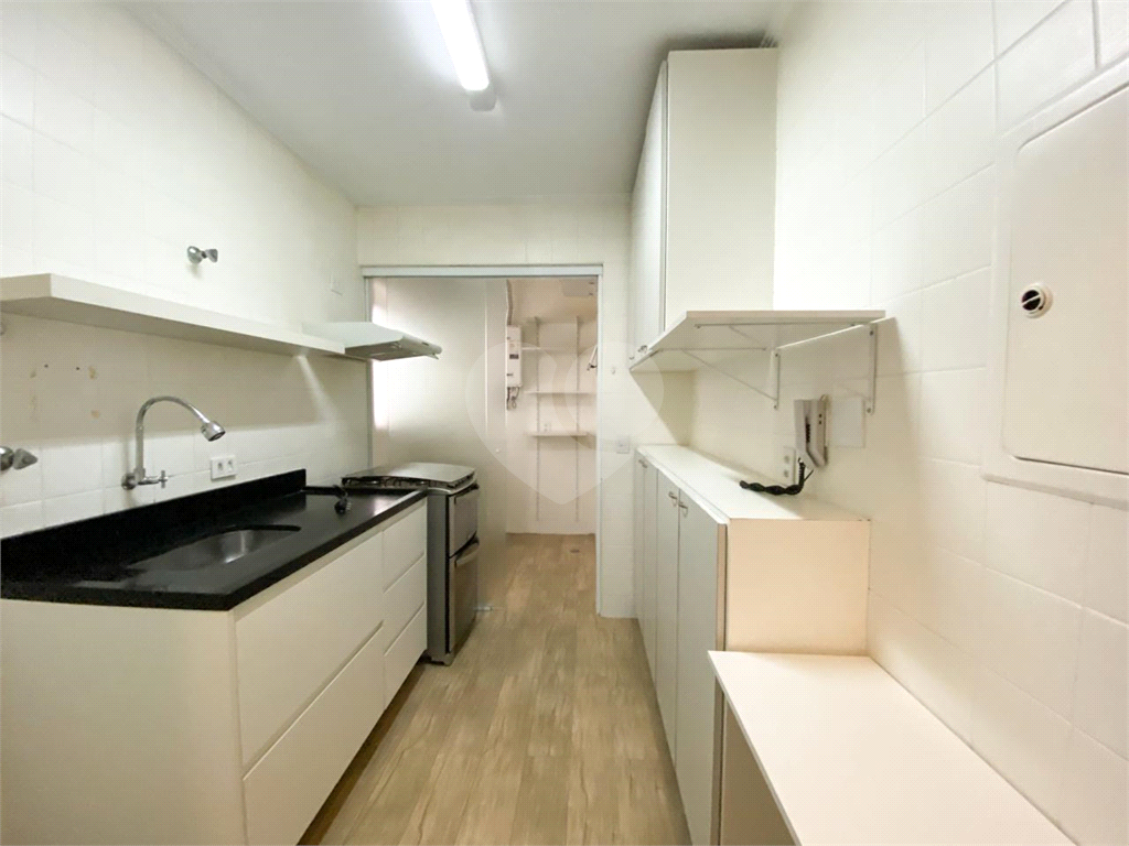 Aparamento três dormitórios sendo um suíte, 67m2 na Vila Nova Cachoeirinha 