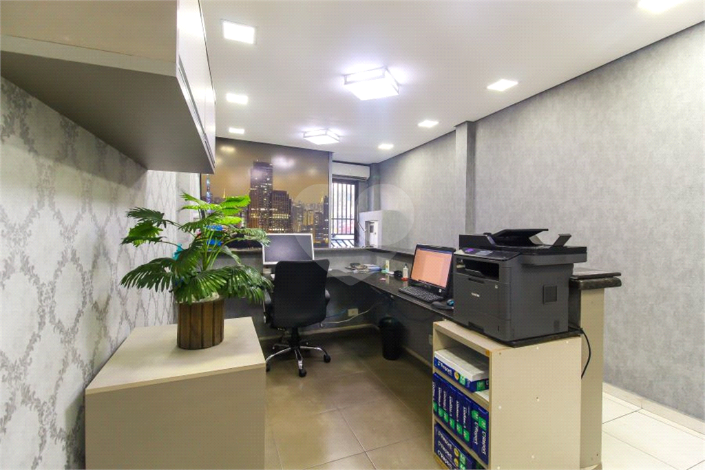 casa comerciail com 5 salas 2 banheiros e 1 refeitório