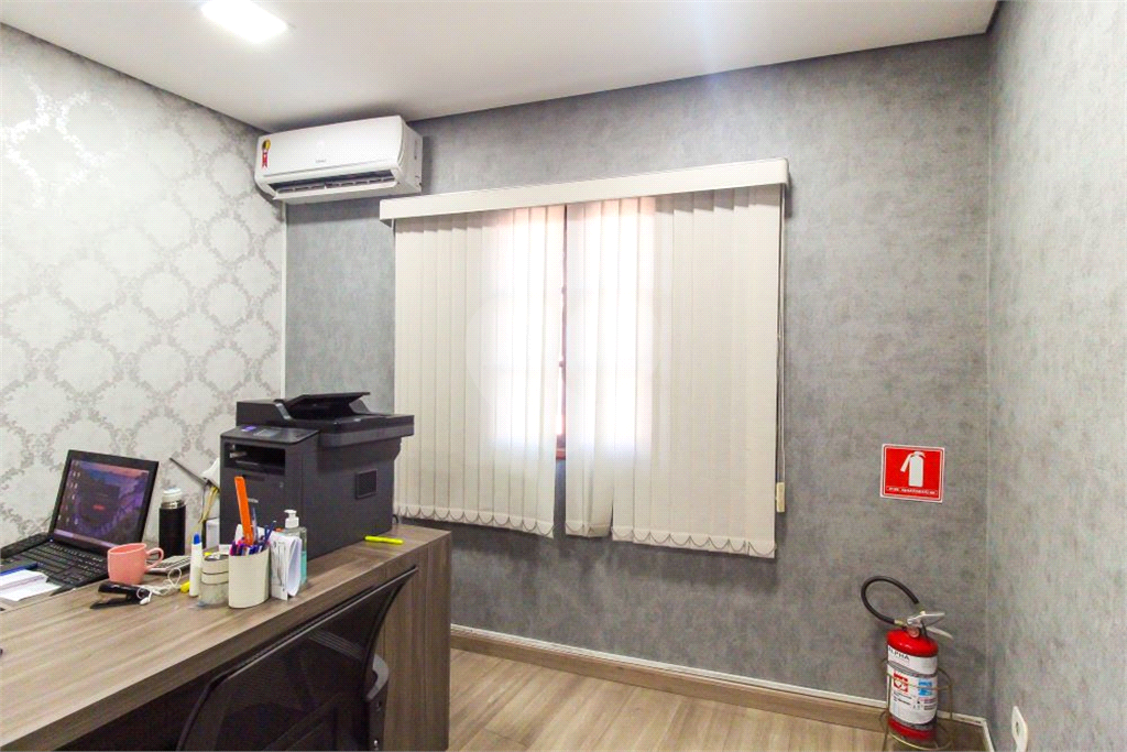 casa comerciail com 5 salas 2 banheiros e 1 refeitório