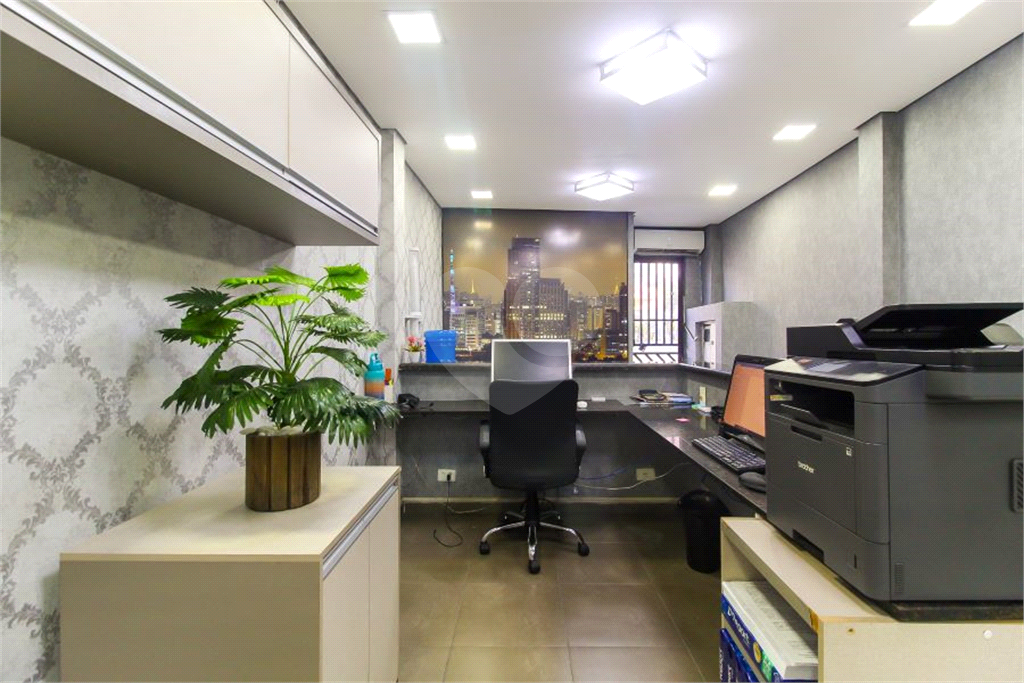 casa comerciail com 5 salas 2 banheiros e 1 refeitório