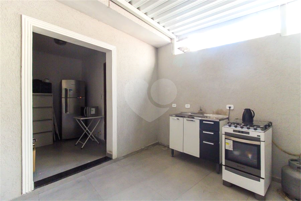 casa comerciail com 5 salas 2 banheiros e 1 refeitório