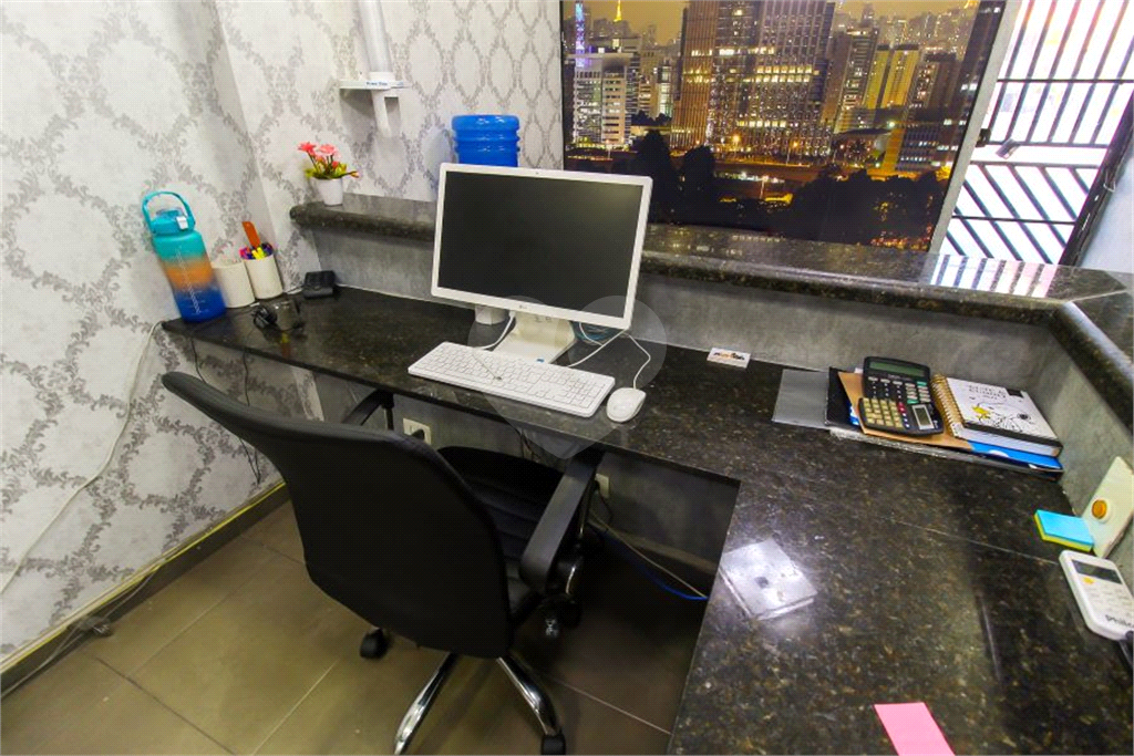 casa comerciail com 5 salas 2 banheiros e 1 refeitório