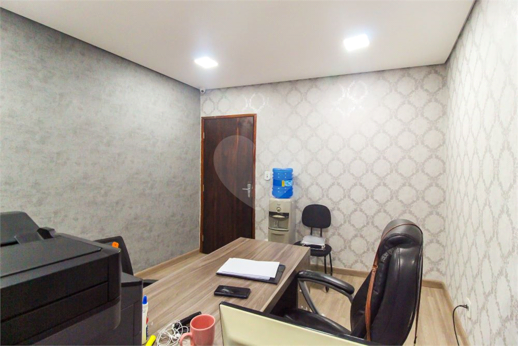 casa comerciail com 5 salas 2 banheiros e 1 refeitório