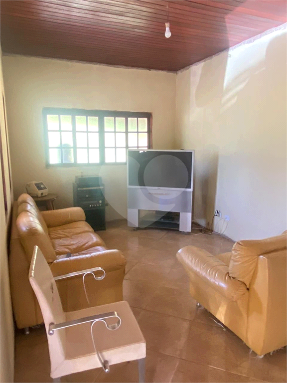 Chacara 4 Dormitórios 2500 metros Pedra Bela