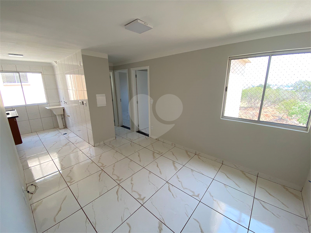 Apartamento à venda com 2 quartos, 42m² - Foto 19