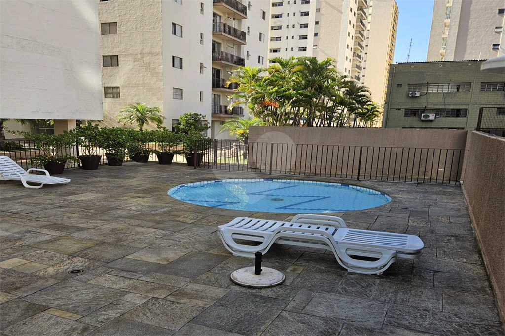 Apartamento com 3 dormitórios e 1 vaga com vista para o Campo de Marte - Zona Norte - SP