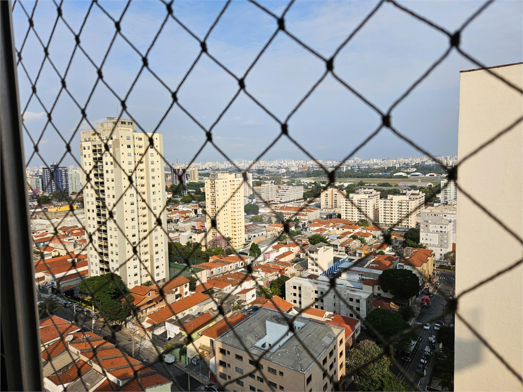 Apartamento com 3 dormitórios e 1 vaga com vista para o Campo de Marte - Zona Norte - SP