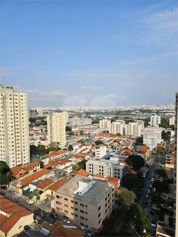 Apartamento com 3 dormitórios e 1 vaga com vista para o Campo de Marte - Zona Norte - SP