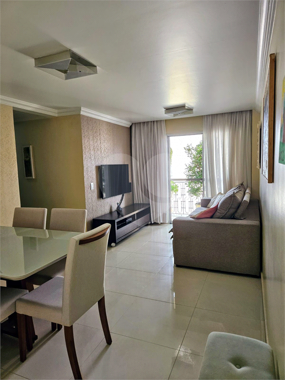 Apartamento com 3 dormitórios e 1 vaga com vista para o Campo de Marte - Zona Norte - SP