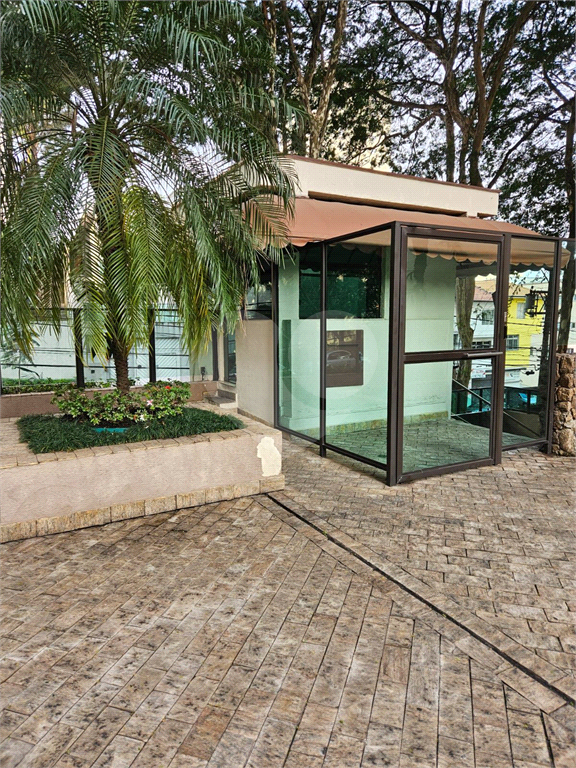 Apartamento com 3 dormitórios e 1 vaga com vista para o Campo de Marte - Zona Norte - SP
