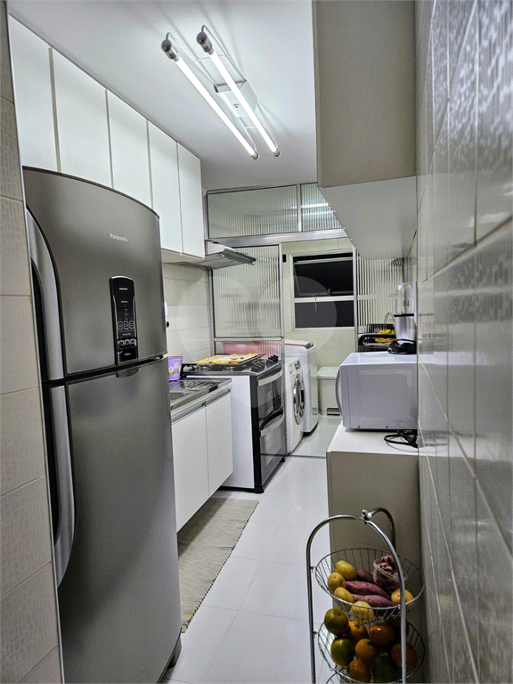 Apartamento com 3 dormitórios e 1 vaga com vista para o Campo de Marte - Zona Norte - SP