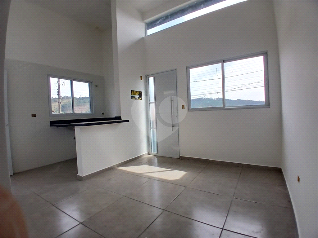 Casa à venda com 2 quartos, 50m² - Foto 12