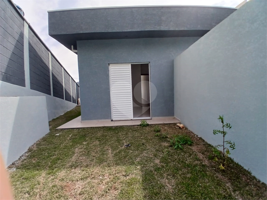 Casa à venda com 2 quartos, 50m² - Foto 30