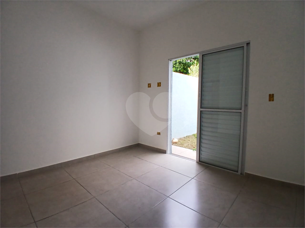 Casa à venda com 2 quartos, 50m² - Foto 28