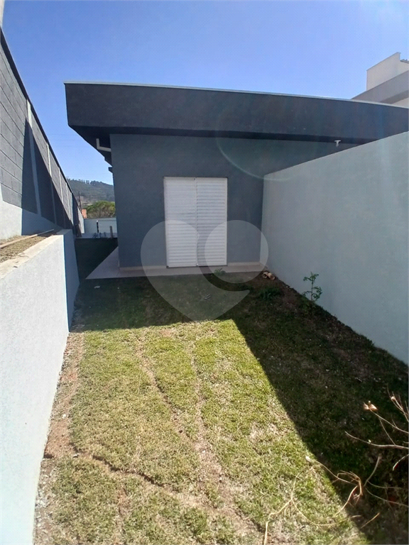 Casa à venda com 2 quartos, 50m² - Foto 29