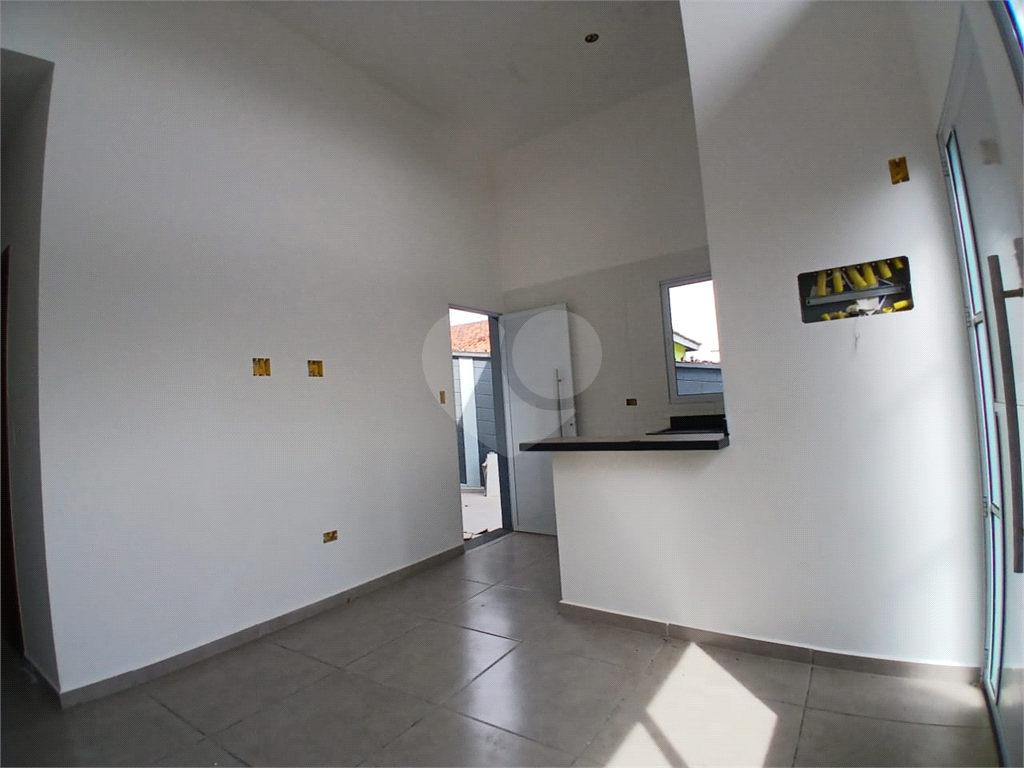 Casa à venda com 2 quartos, 50m² - Foto 14