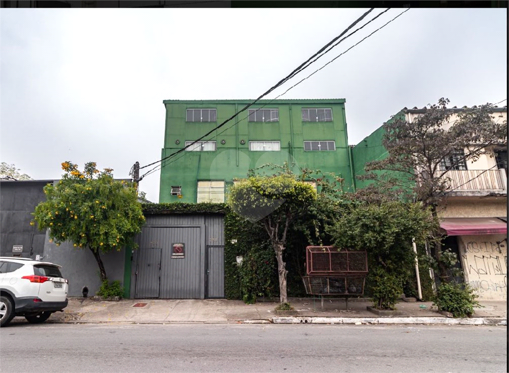 PRÉDIO INTEIRO em VILA CARRÃO