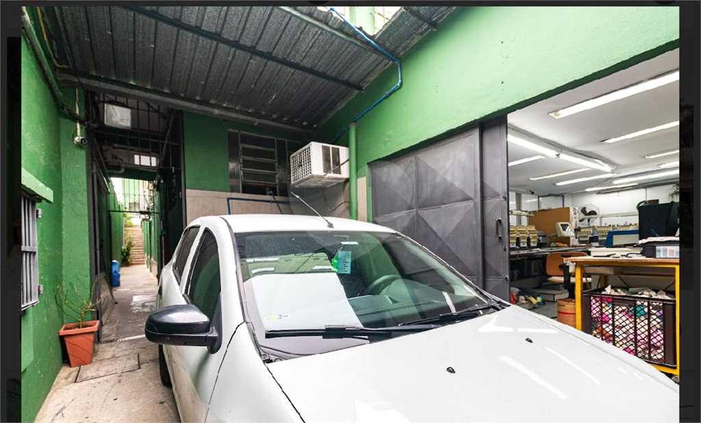 PRÉDIO INTEIRO em VILA CARRÃO